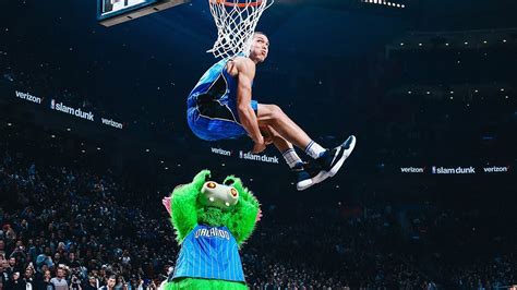 Witness Gravity-Defying Feats at the Orlando Magic Dunk Contest